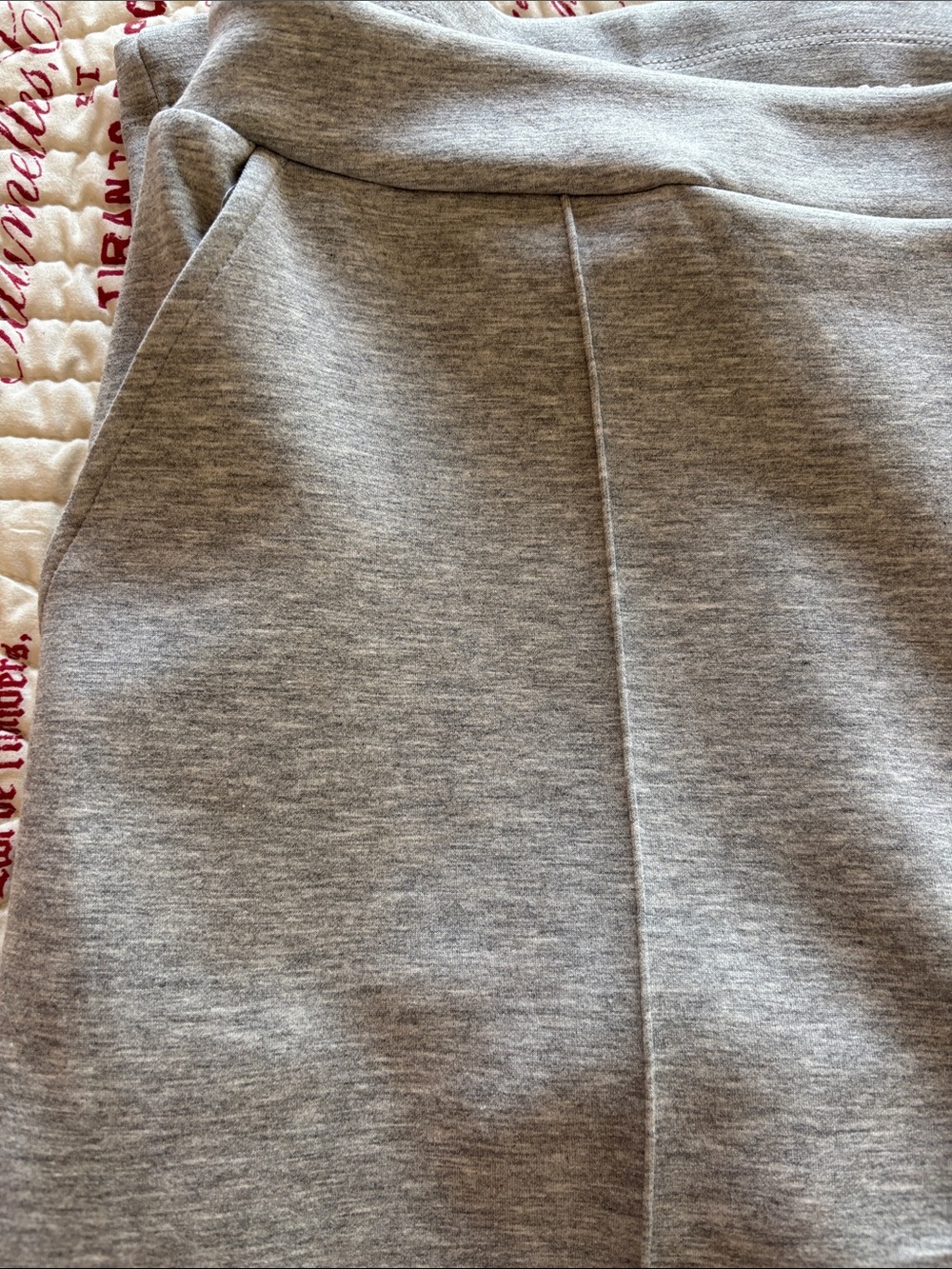 NWT Scoop Women's SCUBA KNIT Gray Pull-On Crop Pants SIZE 1X (16-18) - Picture 5 of 8